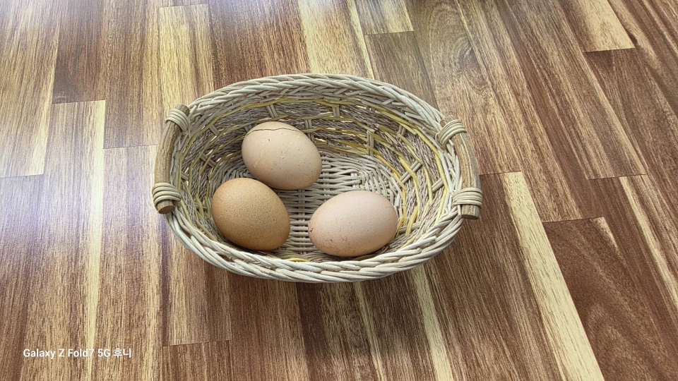 삶은 계란 이미지